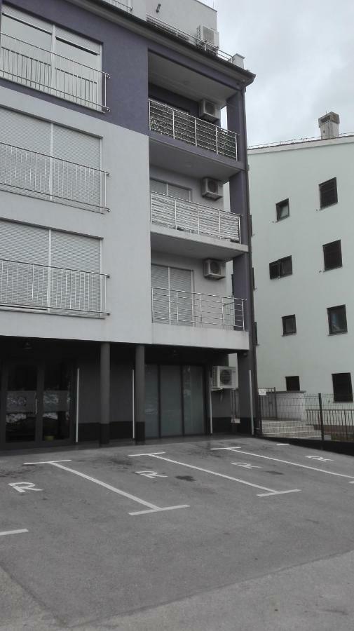 City Stylish Apartment Pula Zewnętrze zdjęcie